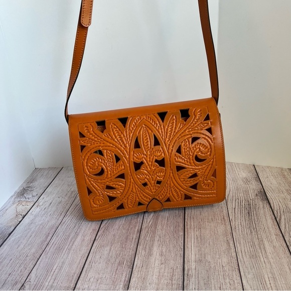 Patricia Nash Leather Salandra Flap Crossbody Bag - Picture 2 of 10